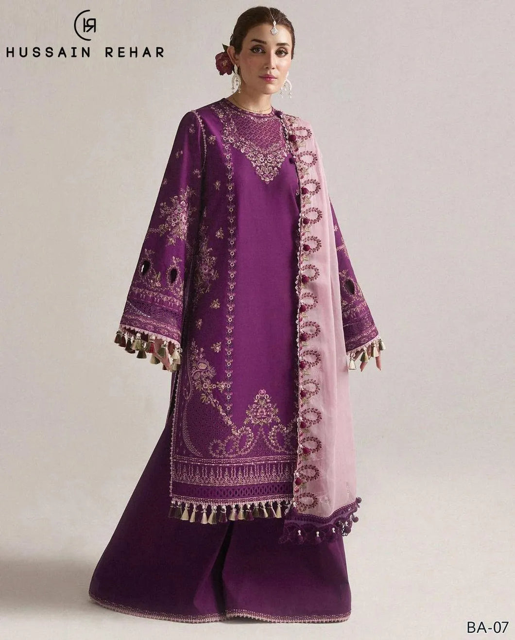 3 Pcs cs Women's Unstitched Embroidered Suit
