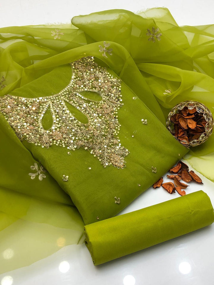 Pcs 3 Pcs women's Unstitched Hand Embroidered Suit