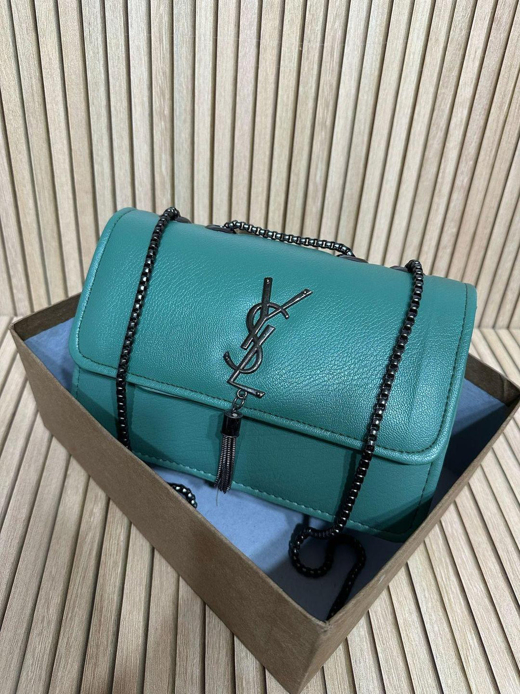 Women's Leather Crossbody Bag - 1 Pc Plain Design