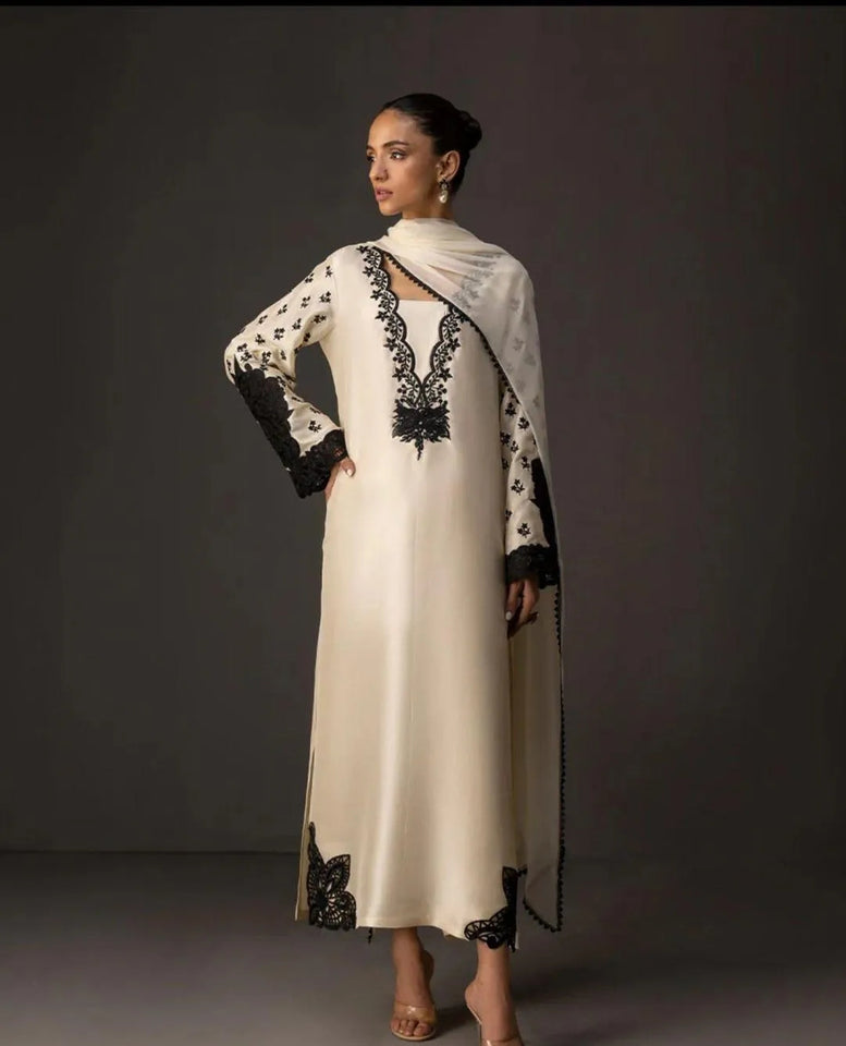 P3 pcs Women's Unstitched Digital Print Suit